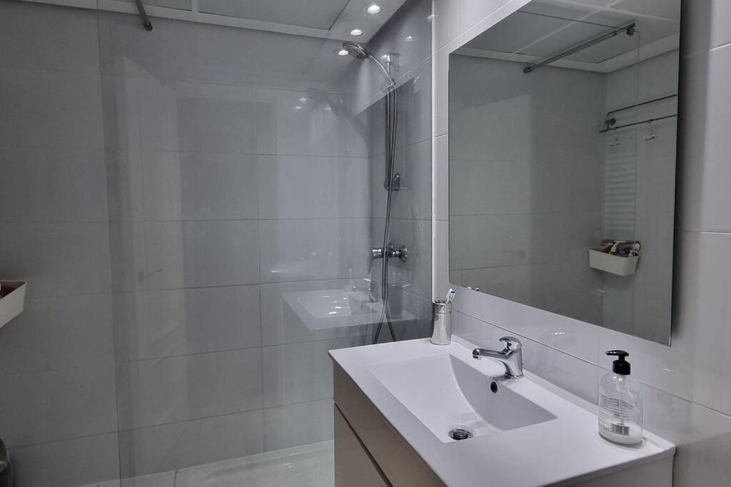 Habitacion Privada En El Centro De Μαδρίτη Εξωτερικό φωτογραφία